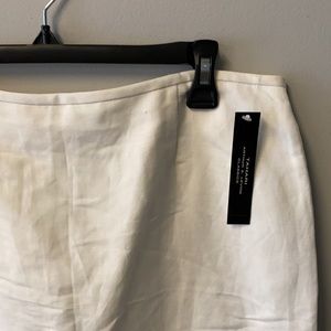NWT Tahari linen skirt. Fully lined